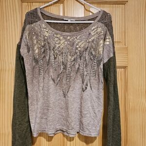 Miss Me Long Sleeve Brown Tan Top Gold Feather Design Lace Knit Shoulders Back L